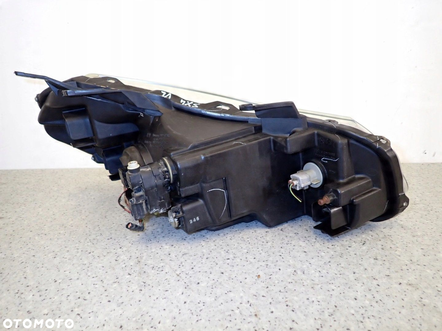 SUZUKI SX4 FIAT SEDICI 06-13 LAMPA PRZEDNIA LEWA REFLEKTOR - 9