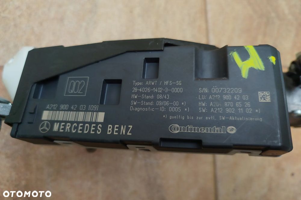 Mechanizm silniczek podnosnik modul elektrycznej klapy A2128203542 do Mercedes W212 KOMBI - 7