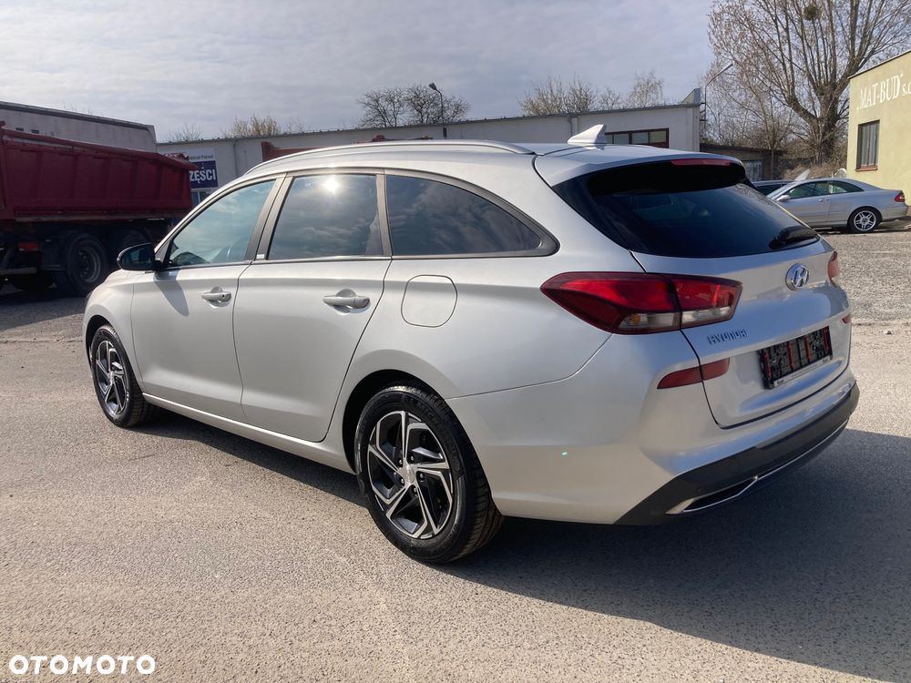 Hyundai i30 1.6 CRDI DCT EDITION 30+ - 3