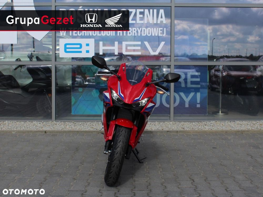 Honda CBR - 4