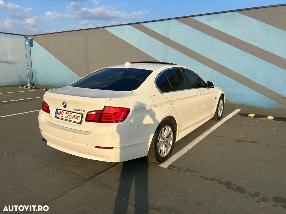BMW Seria 5 520d BluePerformance Aut. - 9