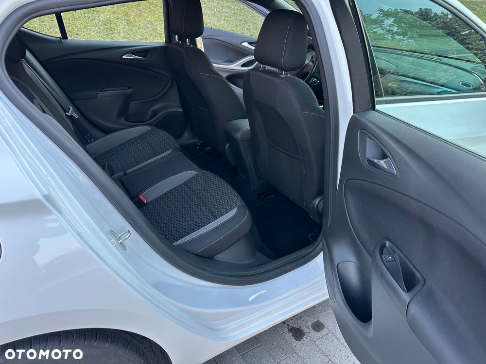 Opel Astra 1.2 Turbo Start/Stop GS Line - 15