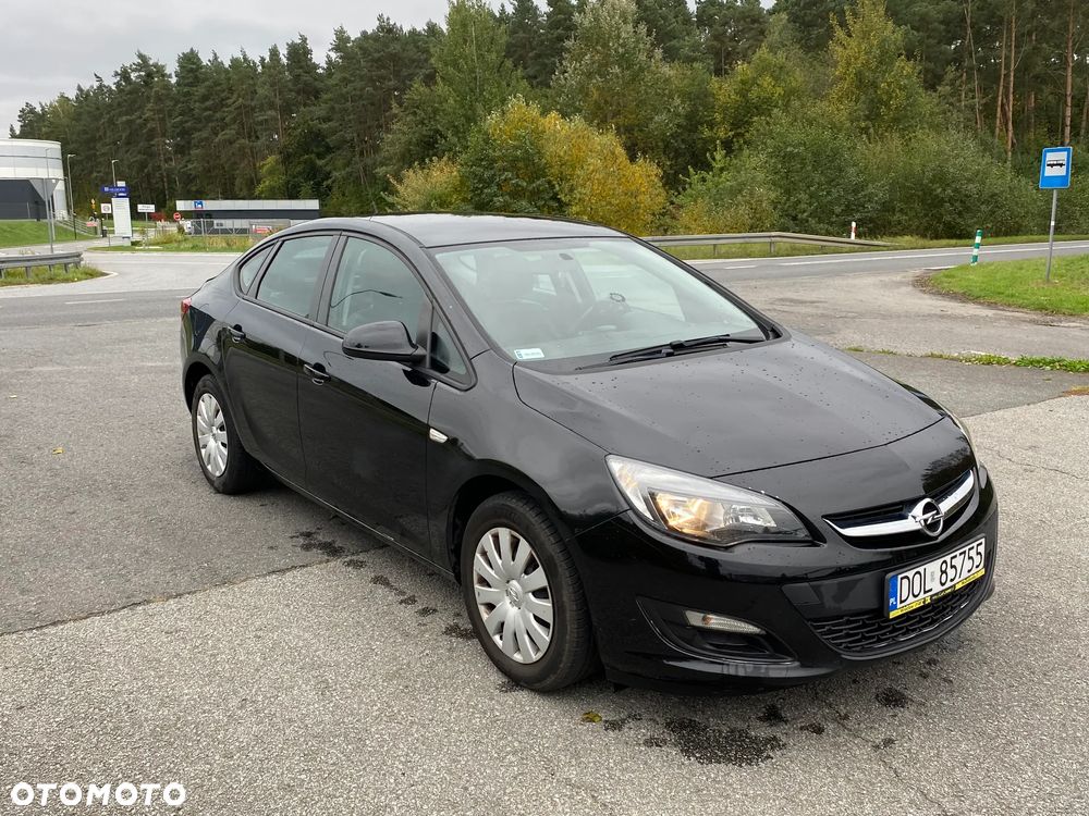 Opel Astra 1.4 T EU6 - 6