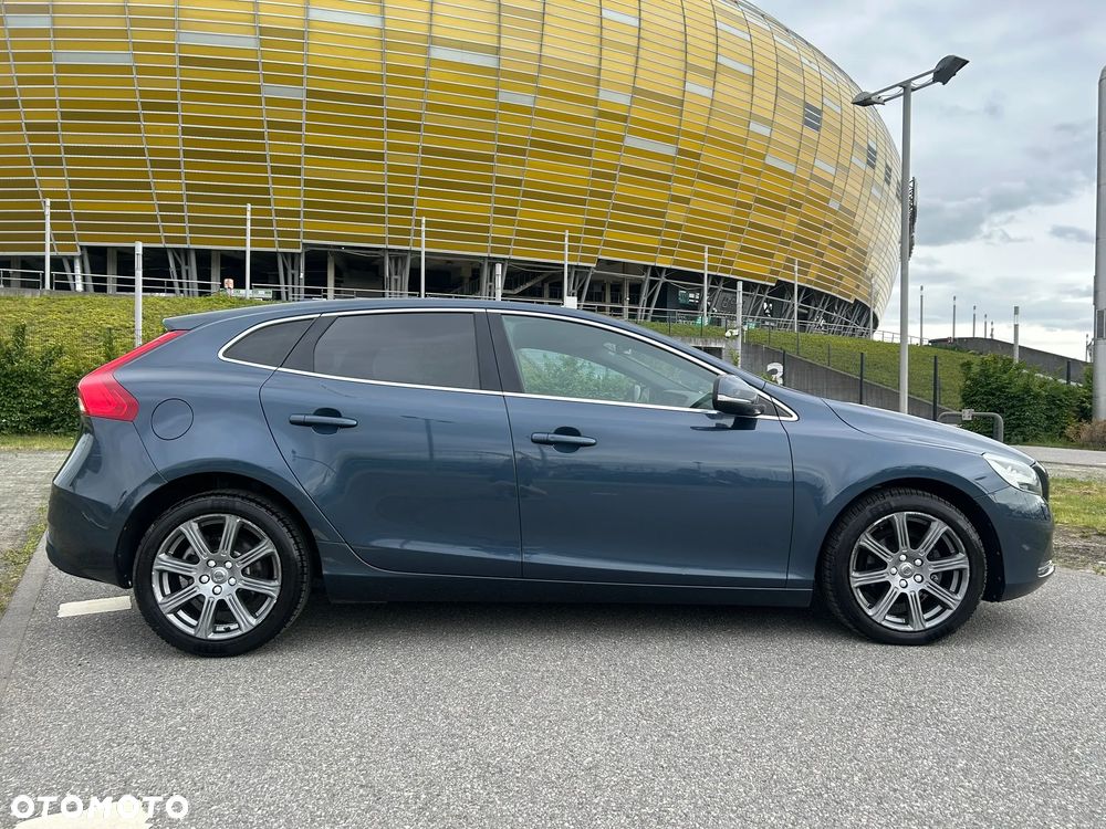 Volvo V40 D2 Drive-E Inscription - 9