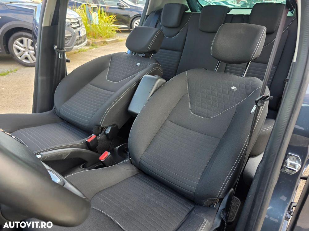 Renault Clio ENERGY TCe 90 Start & Stop LIMITED 2018 - 25