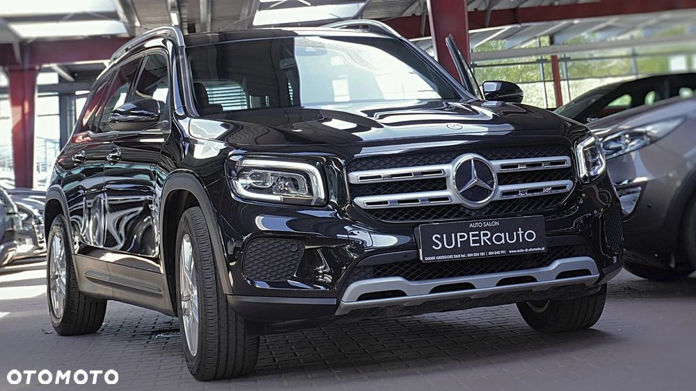 Mercedes-Benz GLB 200 7G-DCT - 3