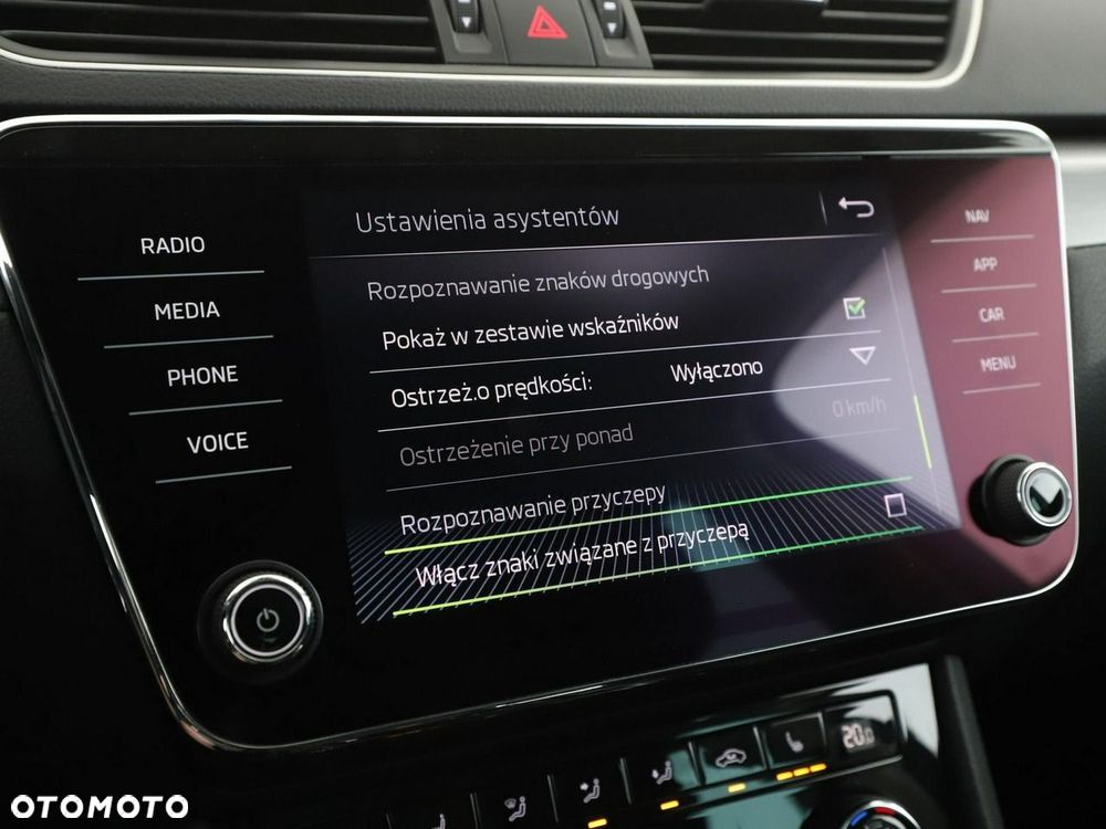 Skoda Superb 2.0 TDI 4x4 Style DSG - 30