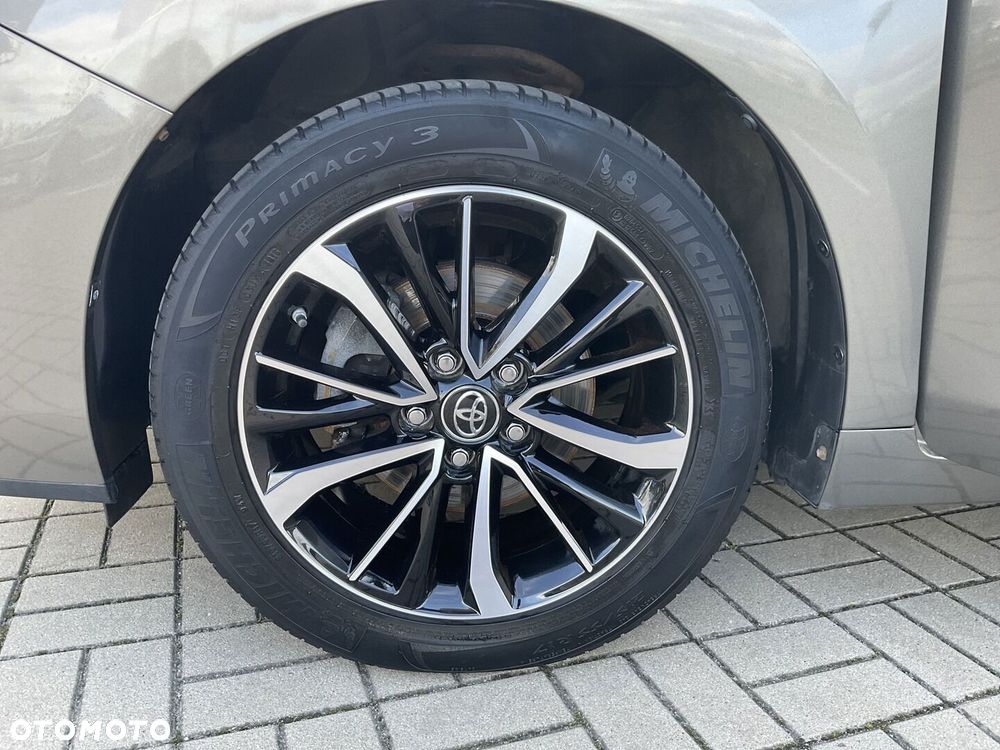 Toyota Verso 1.8 Prestige EU6 - 21