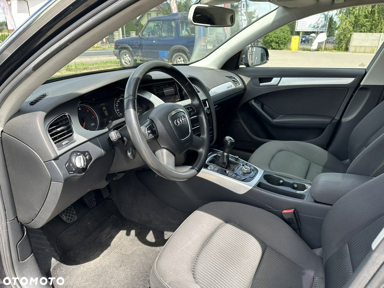 Audi A4 - 16