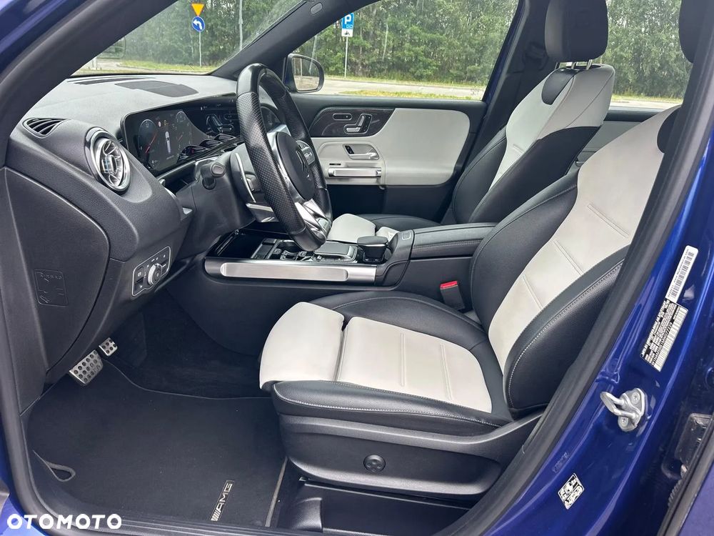 Mercedes-Benz GLB AMG 35 4Matic AMG Speedshift DCT 8G - 13