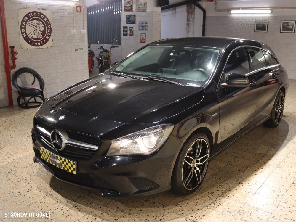 Mercedes-Benz CLA 180 d Shooting Brake Urban Aut. - 31