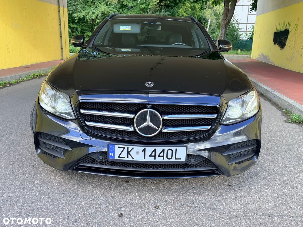 Mercedes-Benz Klasa E 220 d 4-Matic Business Edition 9G-TRONIC - 13