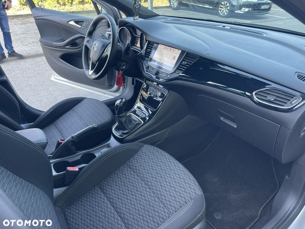 Opel Astra - 24