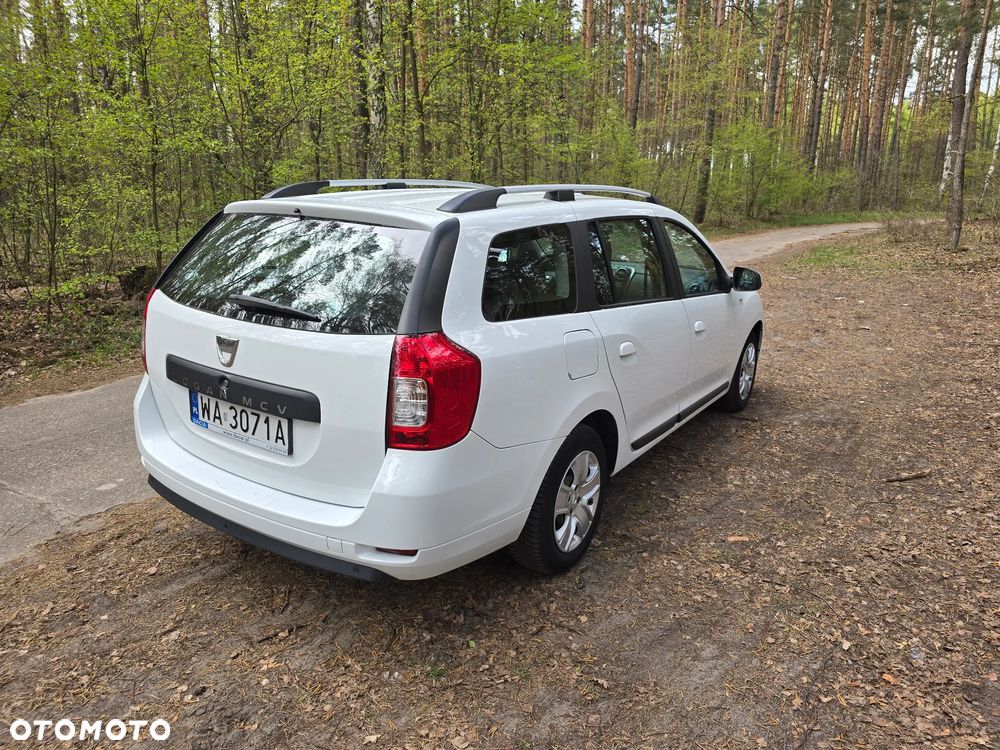 Dacia Logan 1.2 16V Laureate EU6 - 3