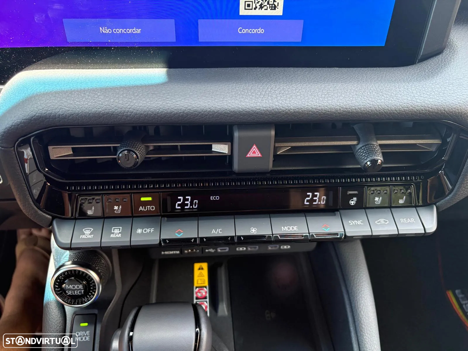 Toyota Land Cruiser 2.8 D-4D Auto First Edition - 31