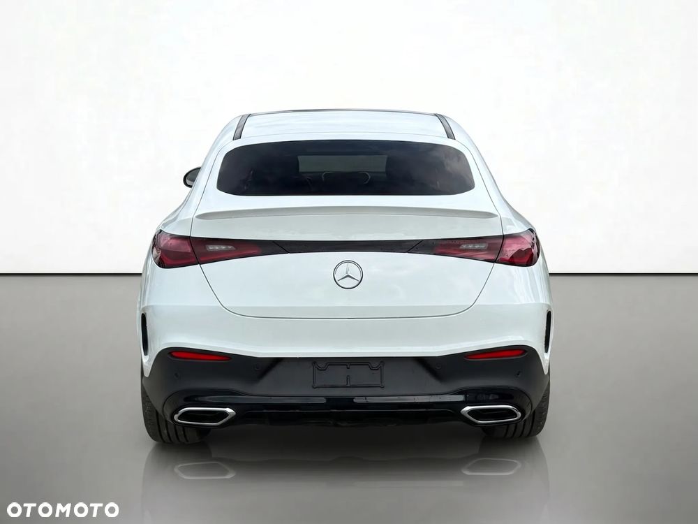 Mercedes-Benz GLC - 6