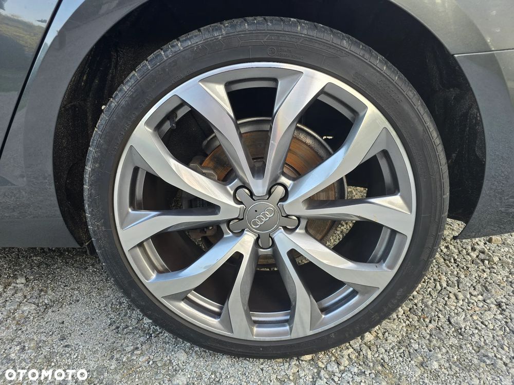 Audi A4 Avant 2.0 TDI DPF S line Sportpaket - 23
