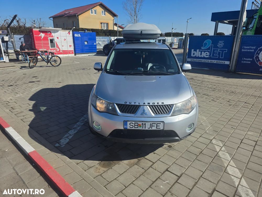 Mitsubishi Outlander 2.0 DI-D 4WD Inform - 1