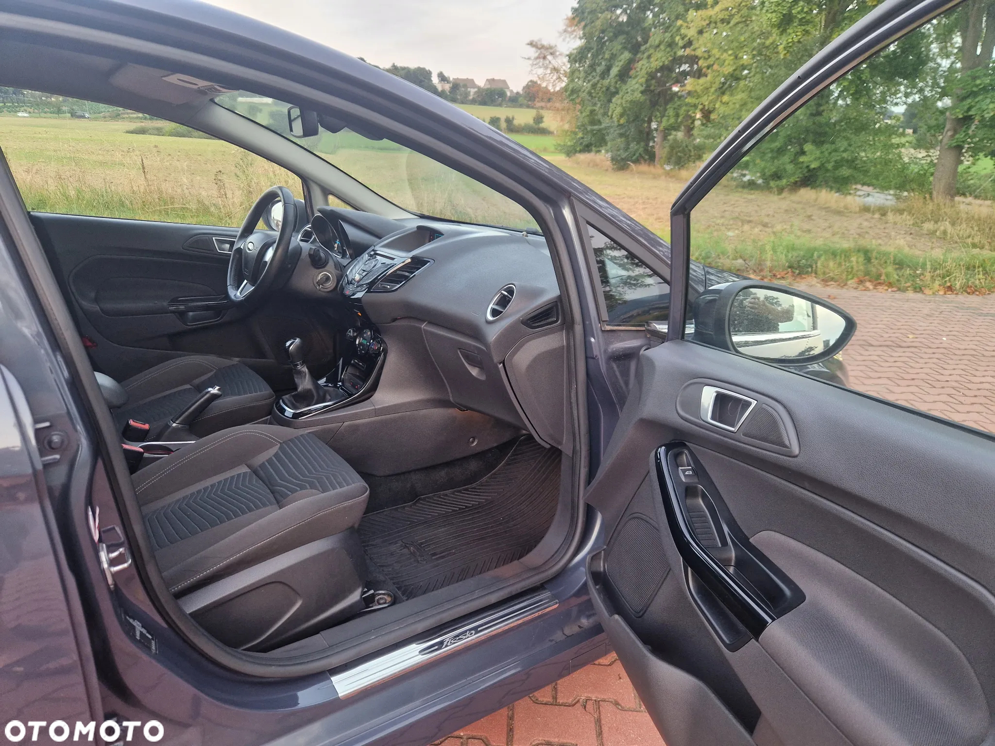 Ford Fiesta 1.6 TDCi Titanium X - 12