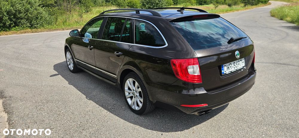 Skoda Superb 1.8 TSI Exclusive - 4