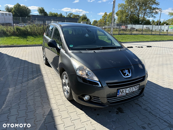 Peugeot 5008 1.6 Active 7os