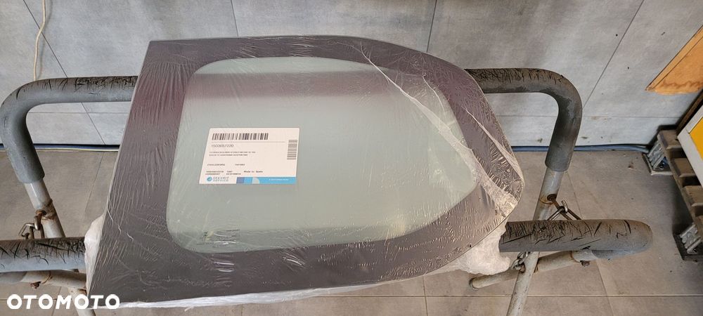 Szyba tylna karoseryjna lewa CITROEN BERLINGO III 2018- VAN - 1