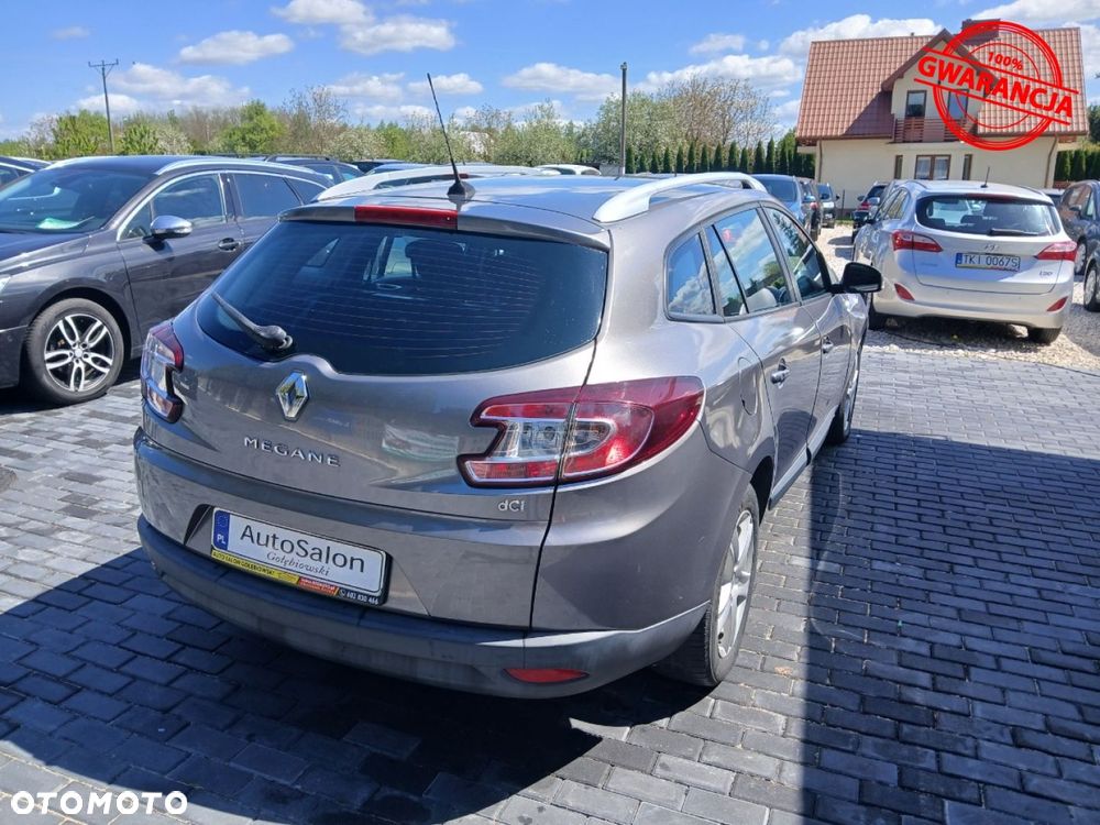 Renault Megane dCi 90 FAP Paris - 10