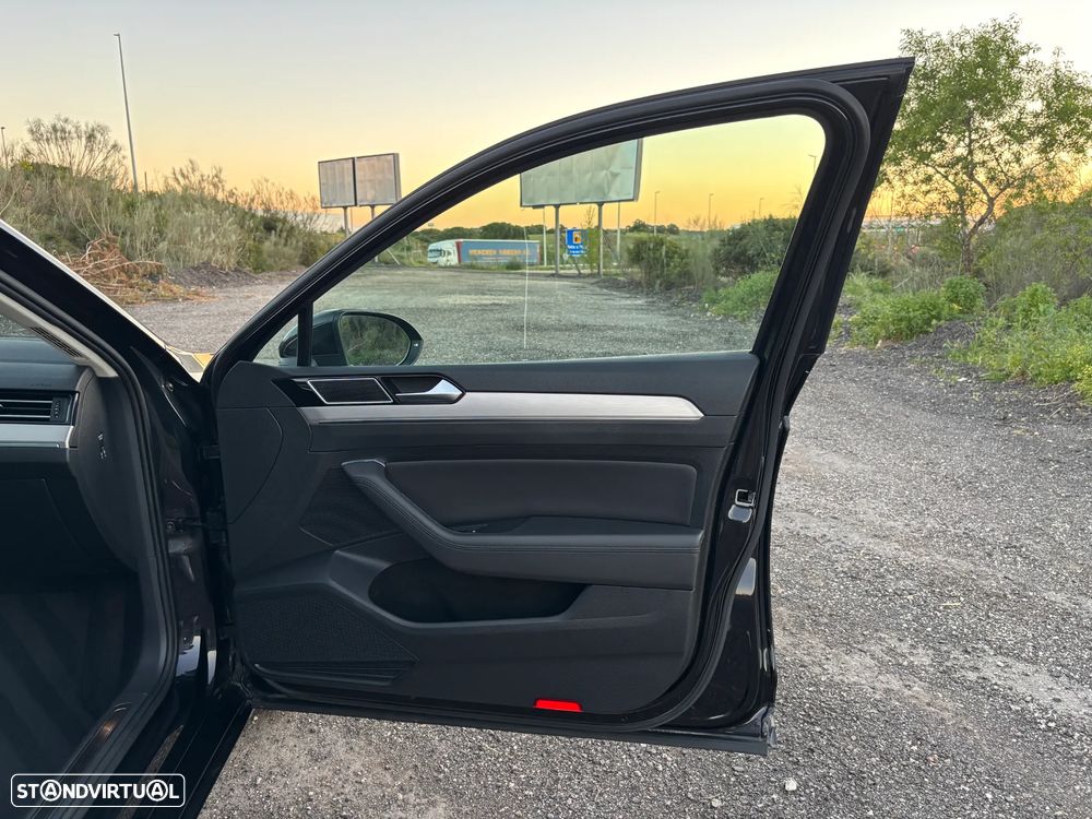 VW Passat 2.0 TDI Highline DSG - 21