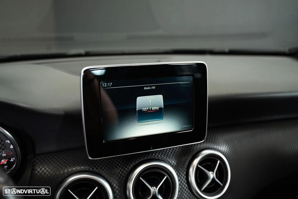 Mercedes-Benz A 180 - 33