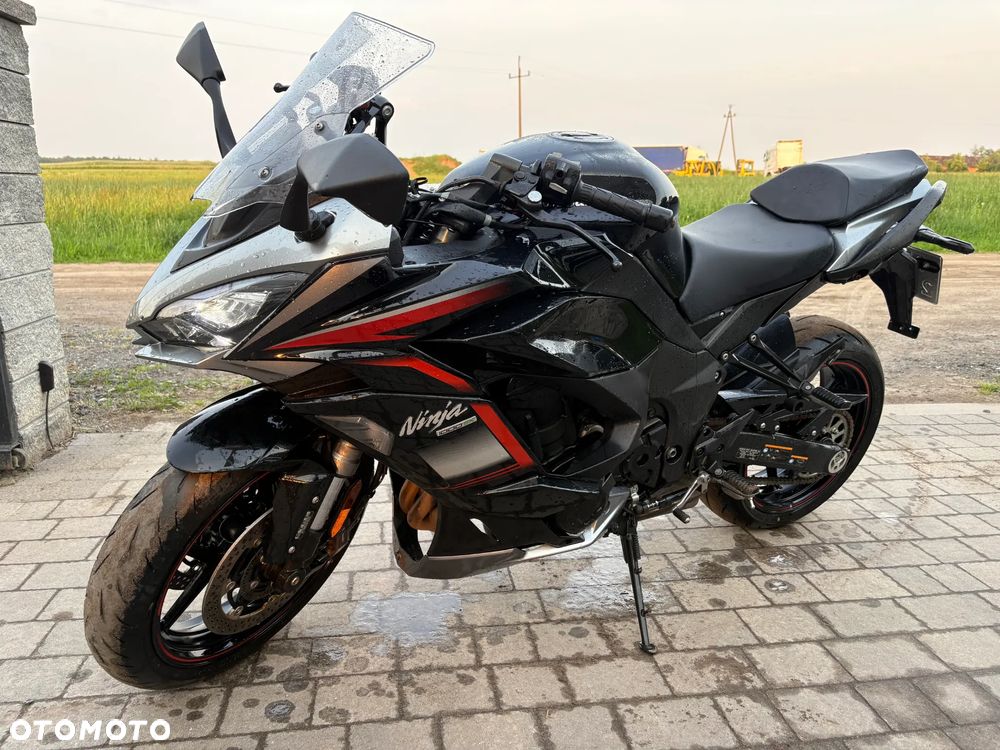 Kawasaki Ninja 1000 SX - 7