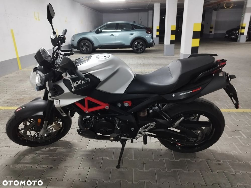 Aprilia Shiver - 5