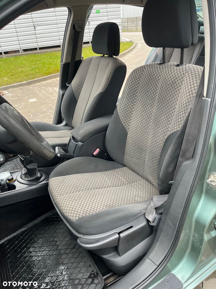 Renault Megane 1.6 Confort Privilege - 19