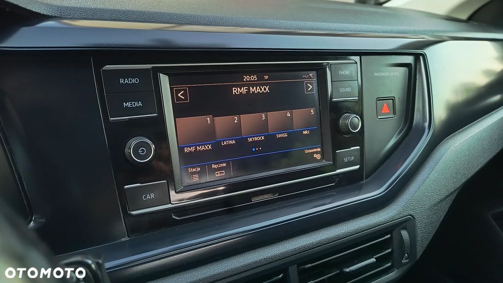 Volkswagen Polo - 32