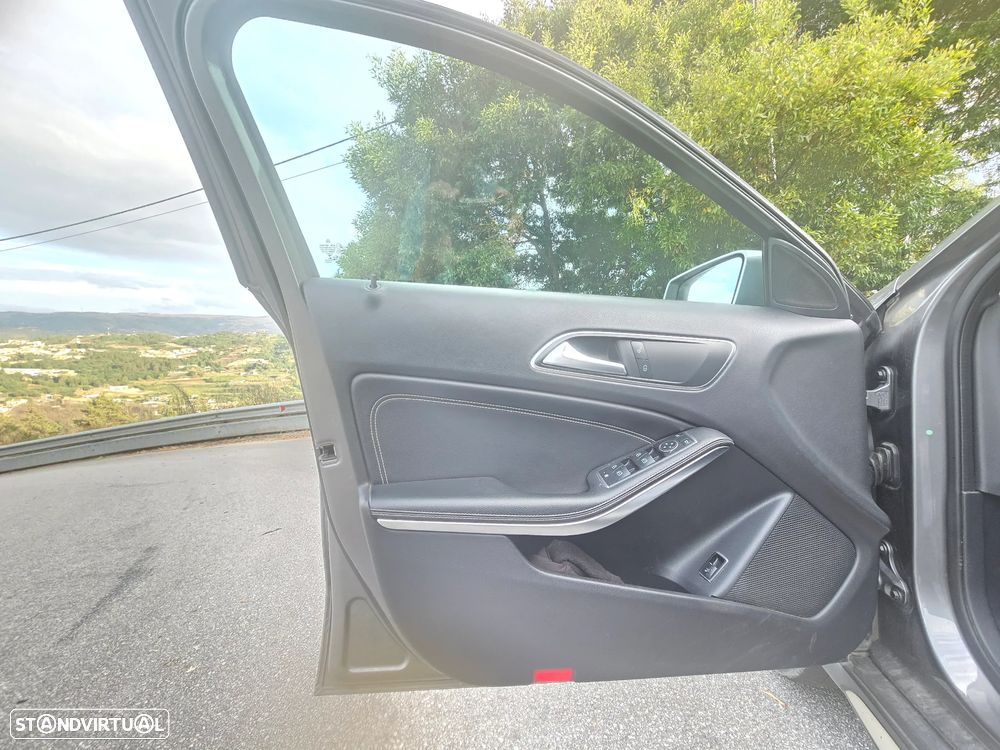 Mercedes-Benz GLA 200 d 7G-DCT Activity Edition - 7