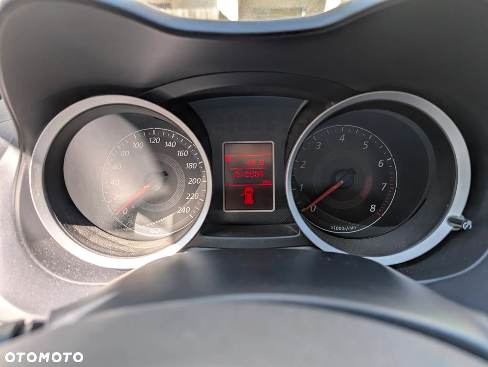Mitsubishi Lancer 1.8 Intense - 14