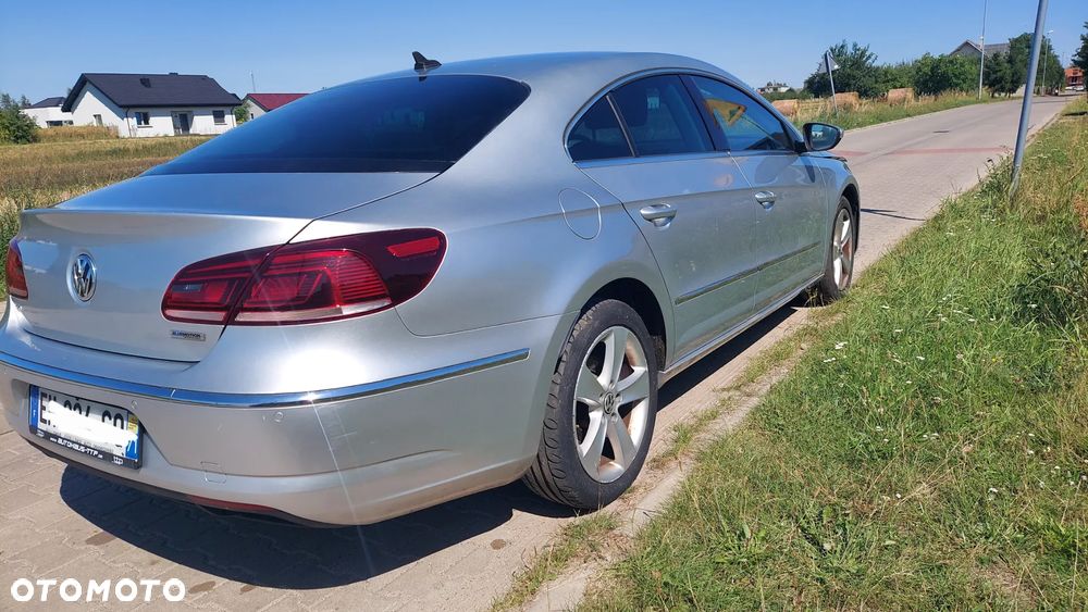 Volkswagen Passat CC 2.0 Blue TDI Exclusive - 2