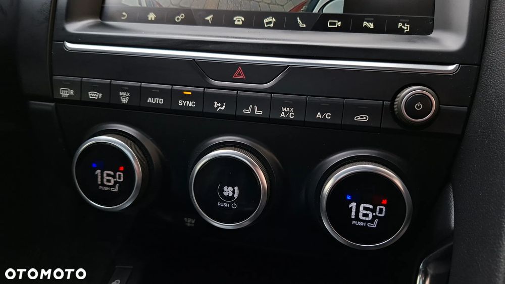 Jaguar E-Pace D150 AWD R-Dynamic S - 34