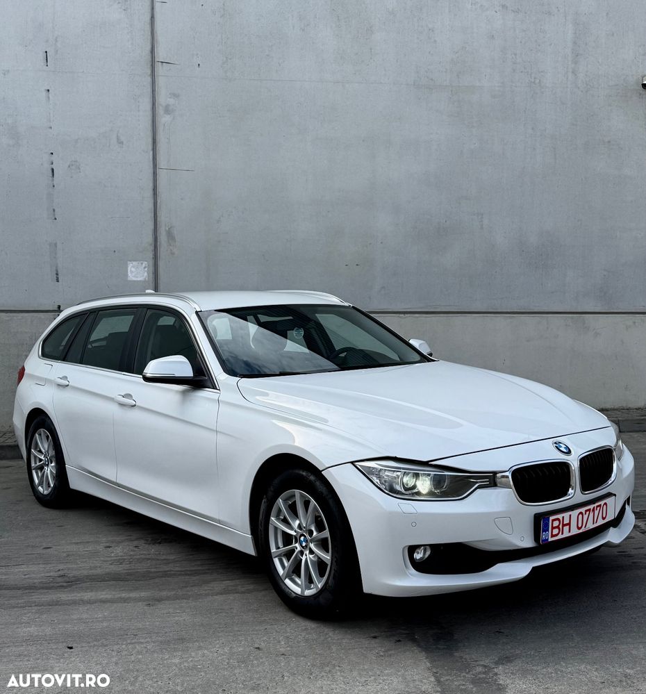 BMW Seria 3 320i Aut. Advantage - 2