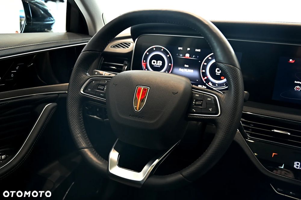 Hongqi HS5 - 8