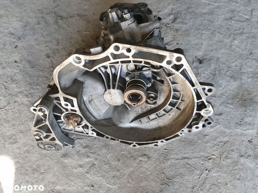 SKRZYNIA BIEGÓW F13C374 ASTRA ZAFIRA 1.6 16V - 8