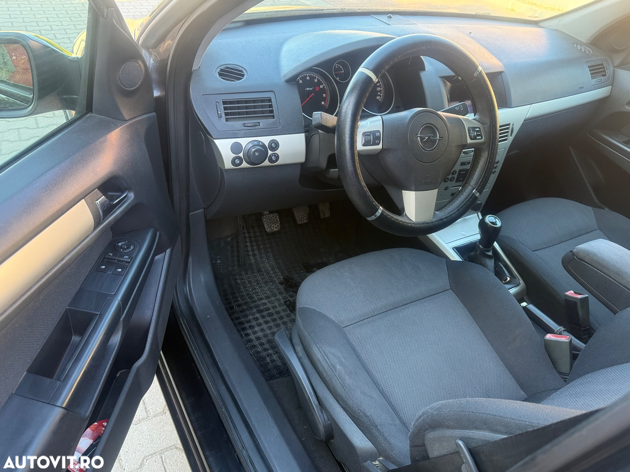 Opel Astra - 8