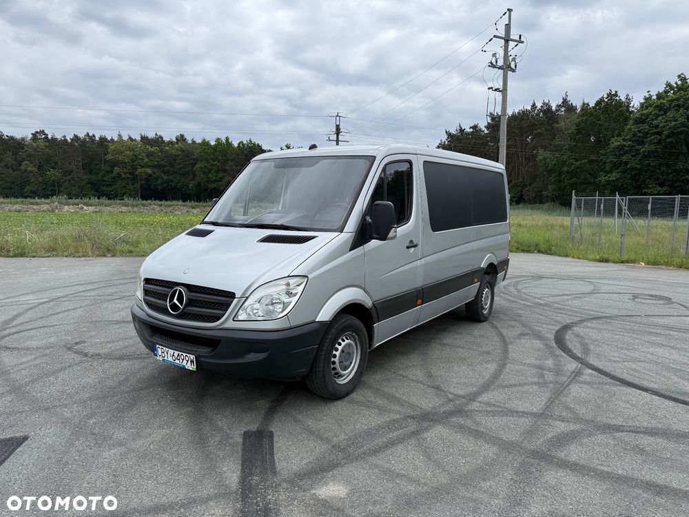 Mercedes-Benz Sprinter - 1
