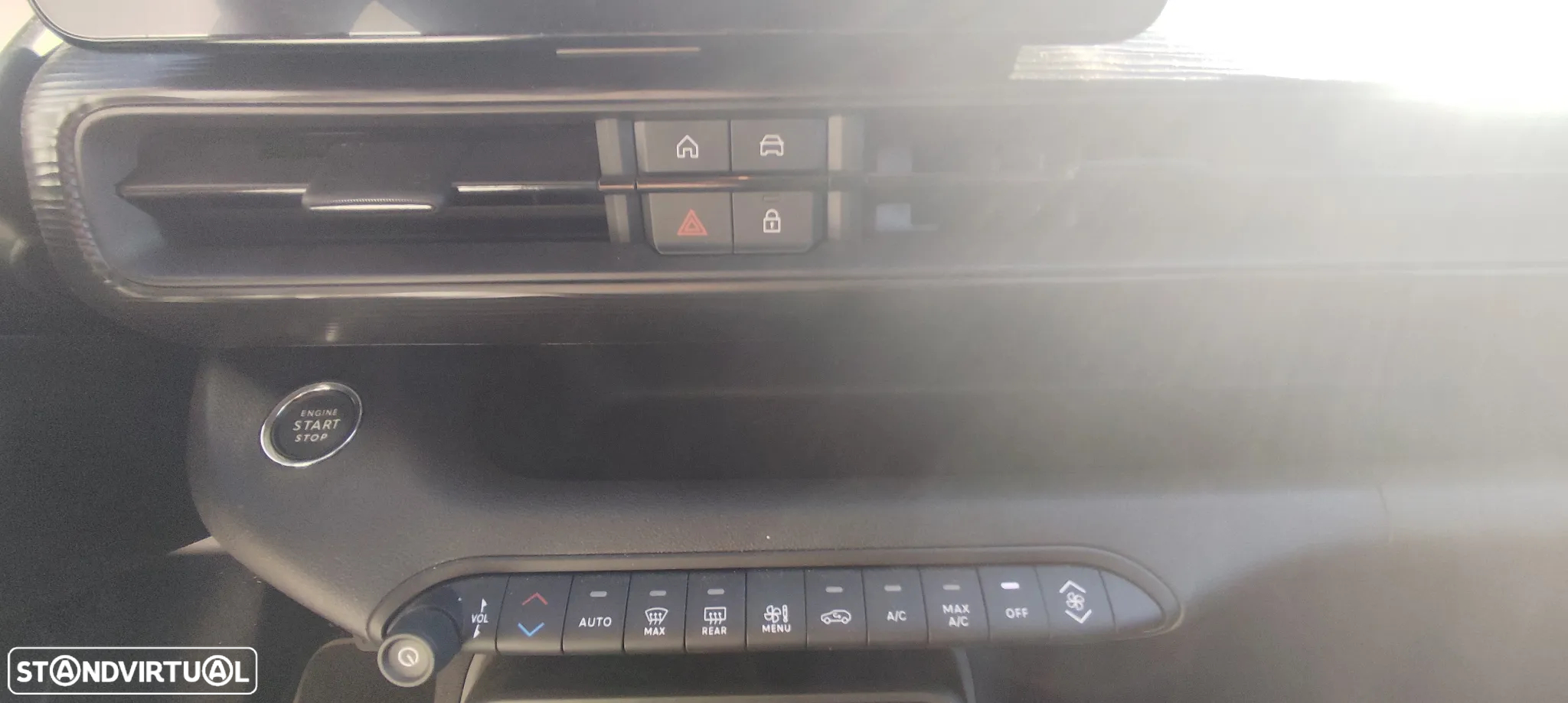 Jeep Avenger 54 kWh Longitude - 19