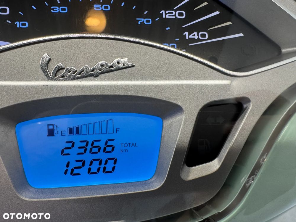 Piaggio Vespa - 36