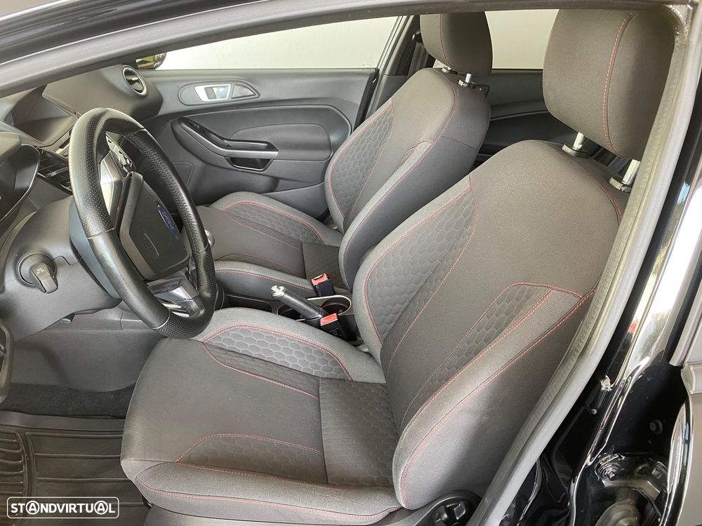 Ford Fiesta 1.0 T EcoBoost STLine - 11