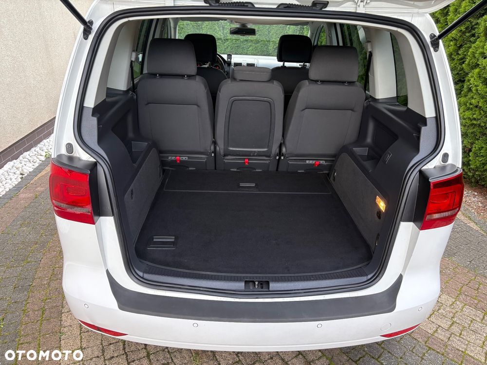 Volkswagen Touran 1.6 TDI DPF BlueMotion Technology Life - 8
