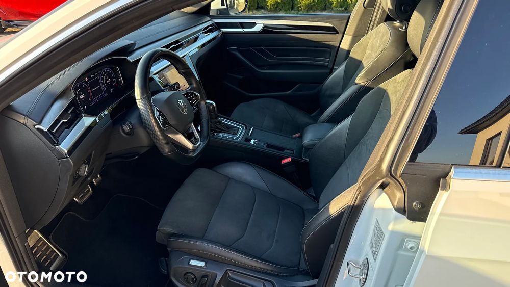 Volkswagen Arteon 2.0 TDI SCR R-Line DSG - 27