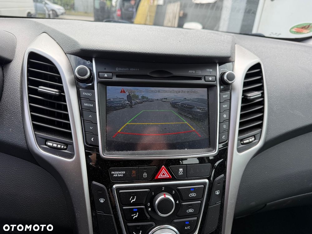 Hyundai i30 1.4 Style - 12