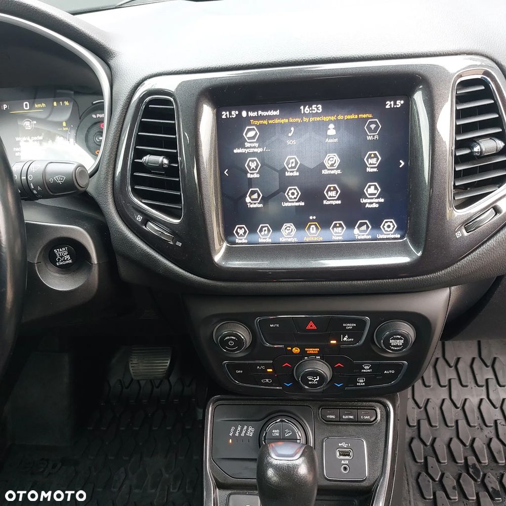 Jeep Compass - 21