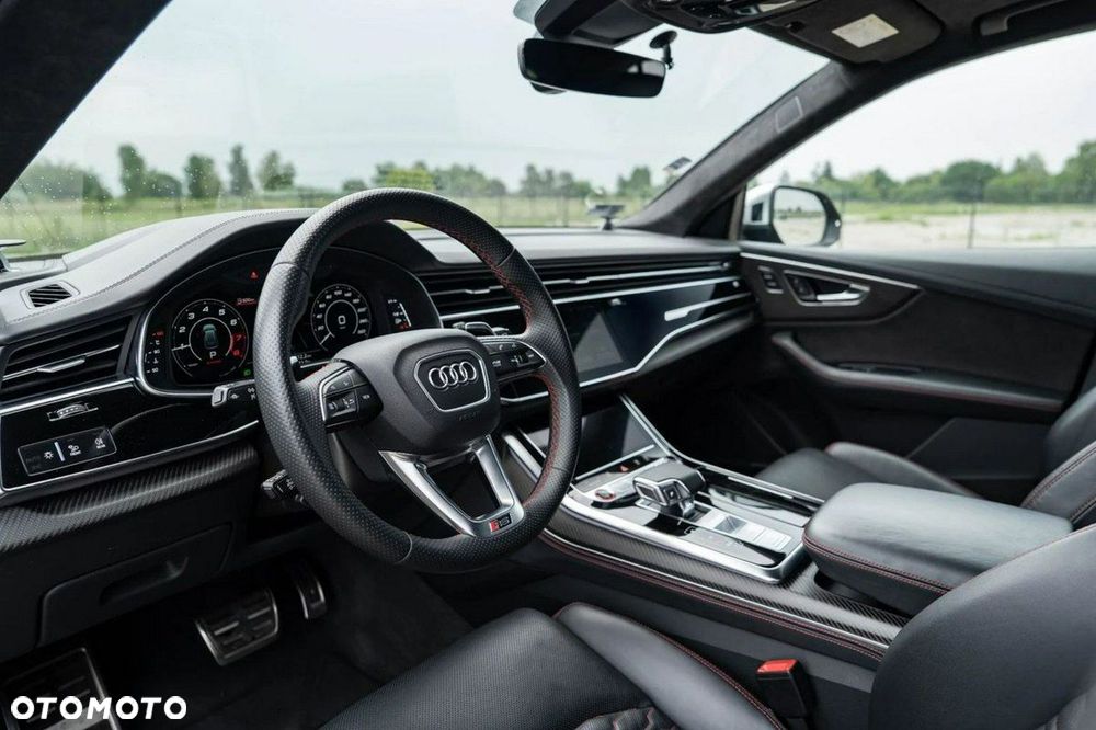 Audi RS Q8 - 21